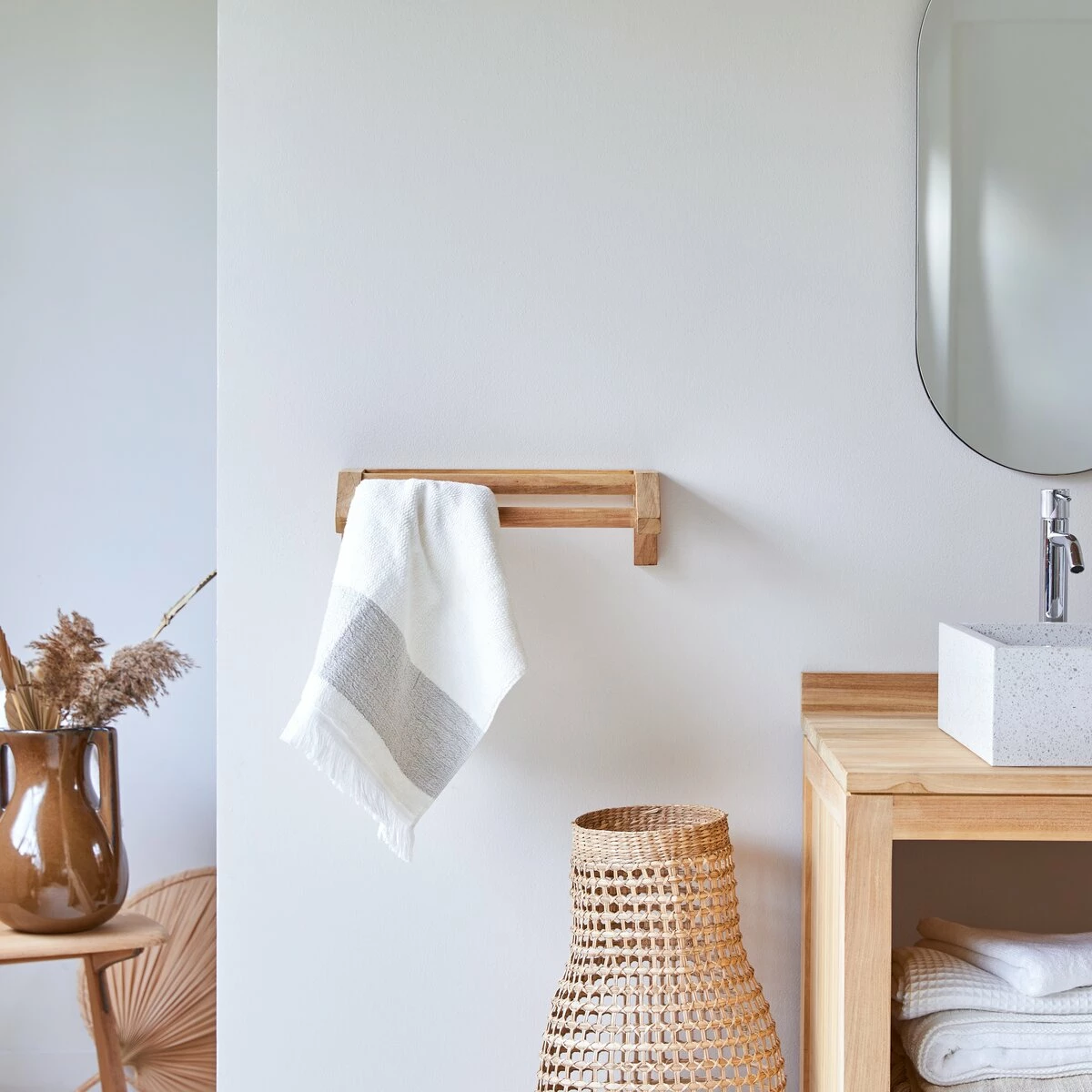 Kayu Solid Teak Wall-mounted Towel Rack Ref. 1726 3 Kayu Solid Teak Wall-mounted Towel Rack Ref. 1726