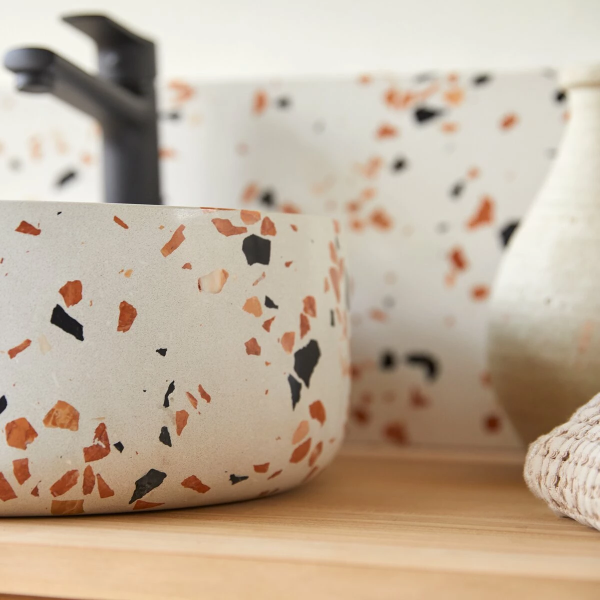 Milos Round Brown Premium Terrazzo Basin Ref. 6225 6 Milos Round Brown Premium Terrazzo Basin Ref. 6225 - Image 4